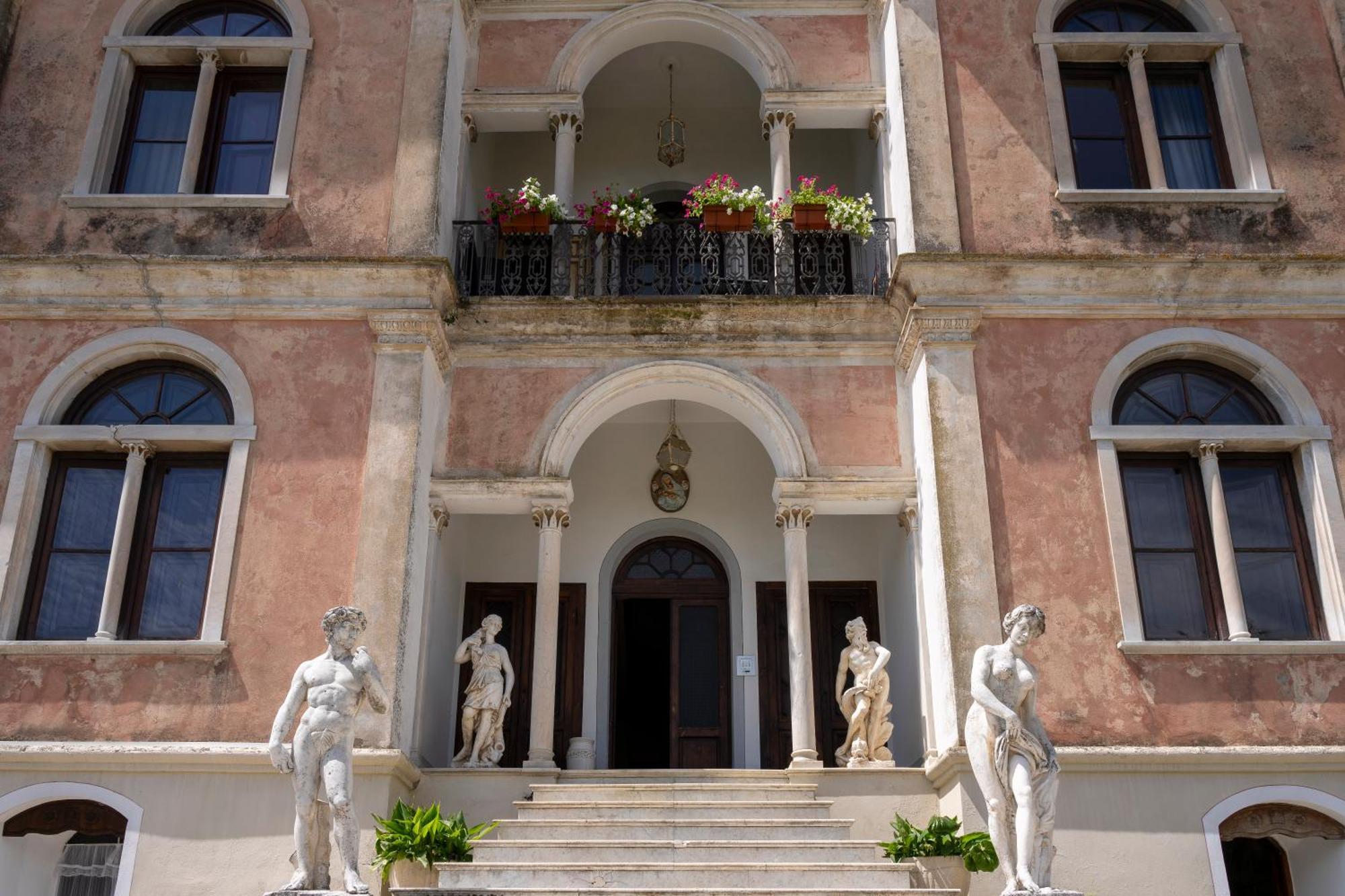 Villa Petri Vicopisano Luaran gambar